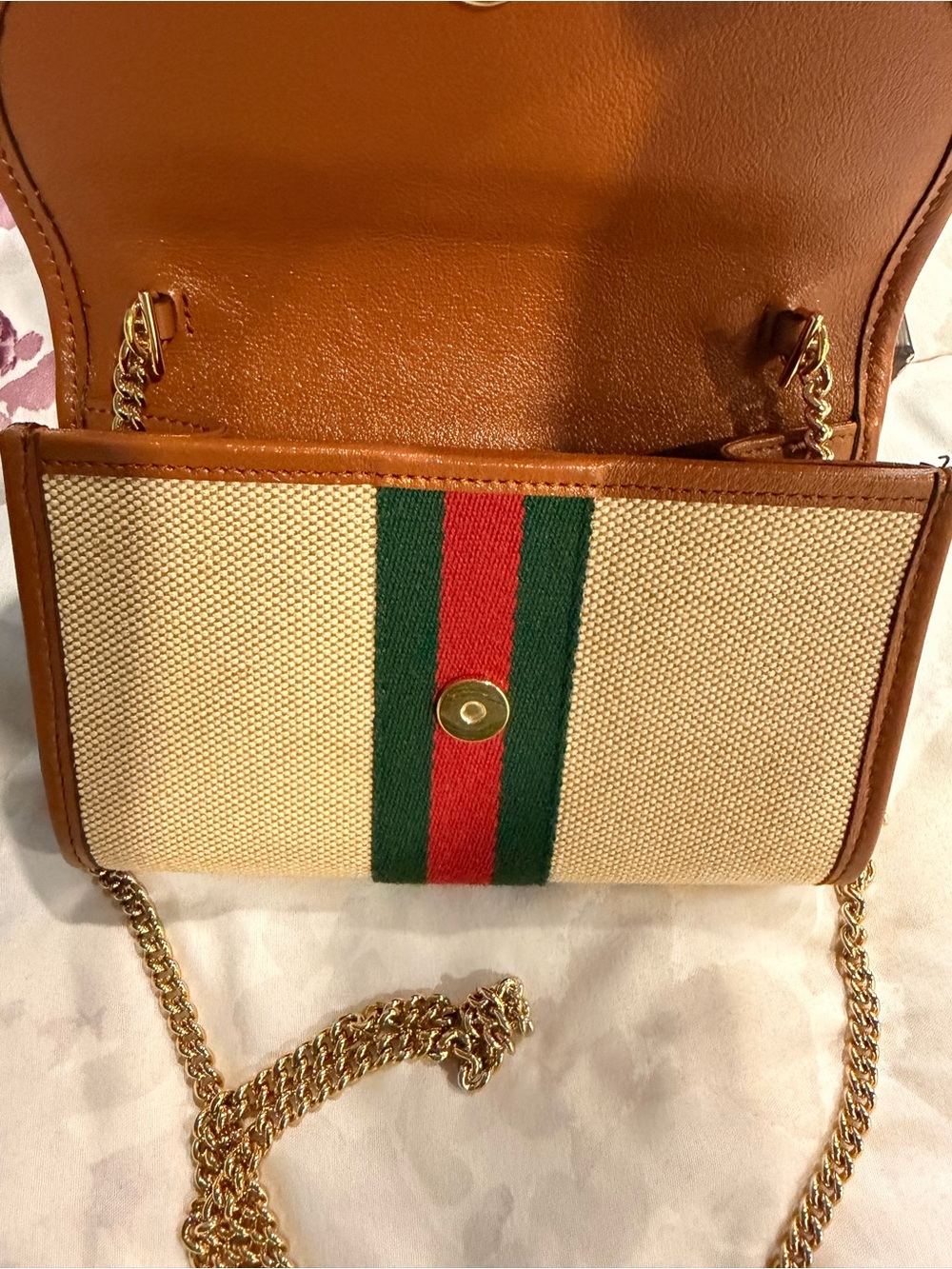 AUTH GUCCI RAJAG CANVAS POUCH/CLUTCH W/ DUST BAG AND BOX NWT WILL TAKE OFFER - Picture 3 of 5